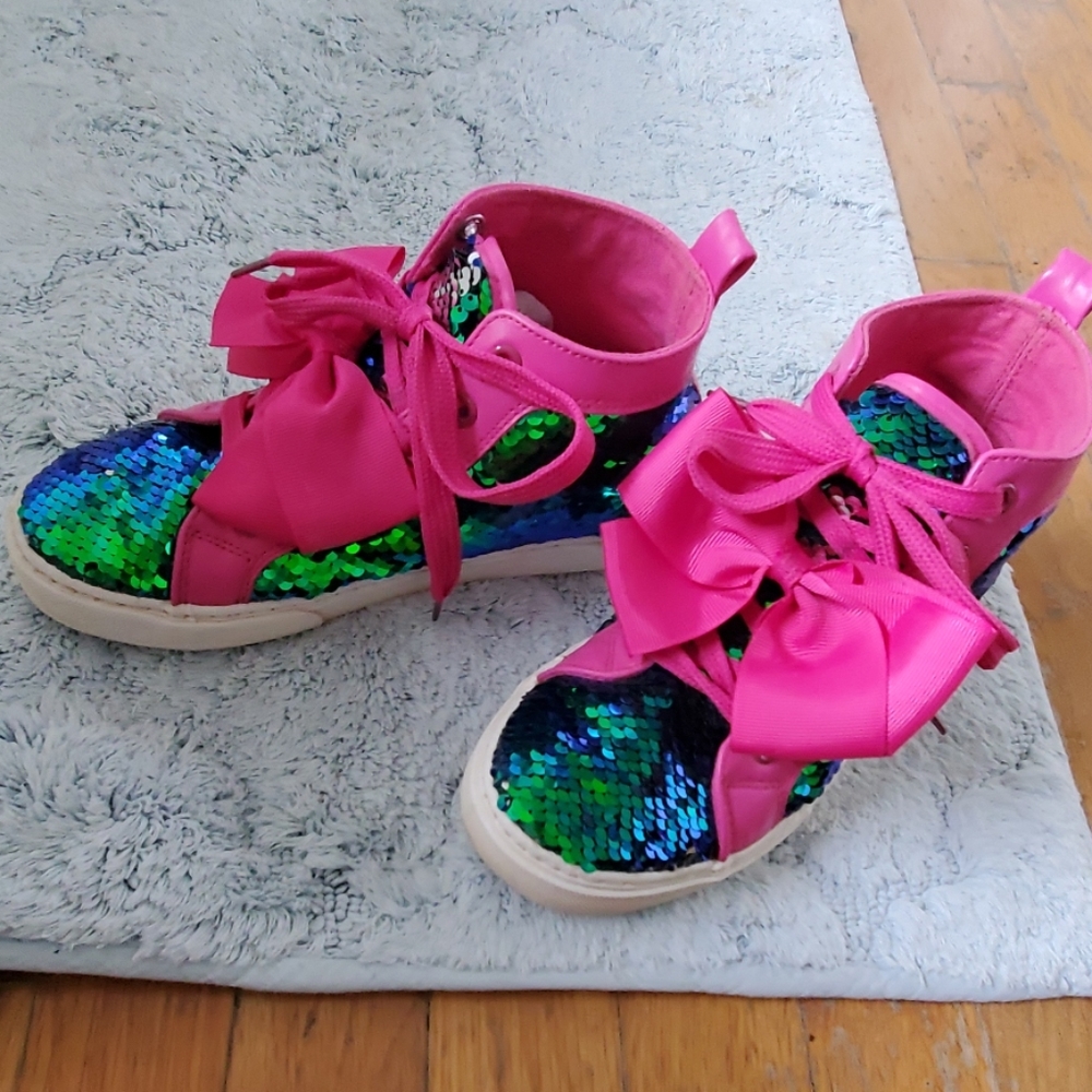 Jo Jo Ciwa shoes